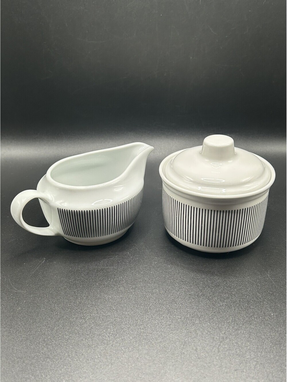 Vintage Pier 1 Metro Line Design Sugar Bowl Creamer Made In Italy Black White